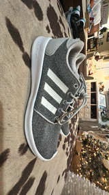 Adidas Cloudfoam QT Racer Women's Gray/White size 8.5 - Image 3