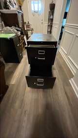 HON 2-Drawer Vertical Filing Cabinet - Image 4