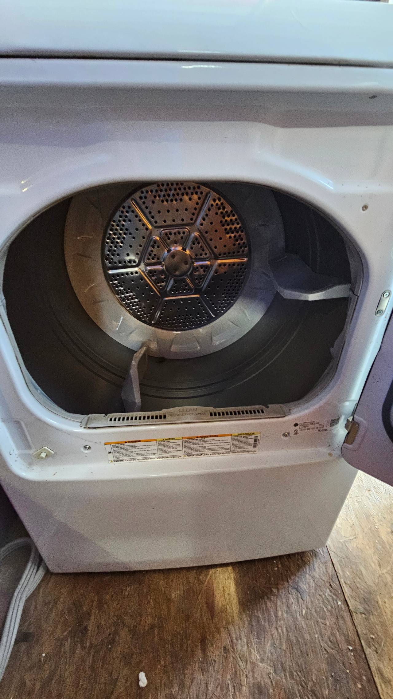 GE 4.2 cu. ft. Top Load Washer and Matching Electric Dryer