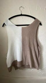 Large Colorblock Knit Wrap Tank Top - Image 2