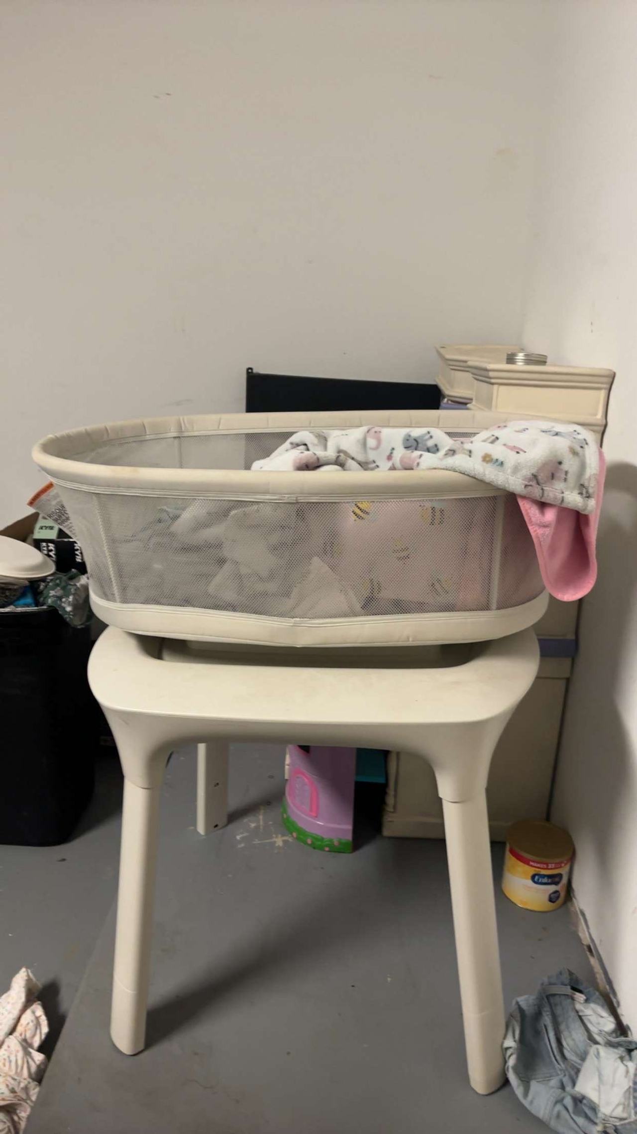 baby bassinet