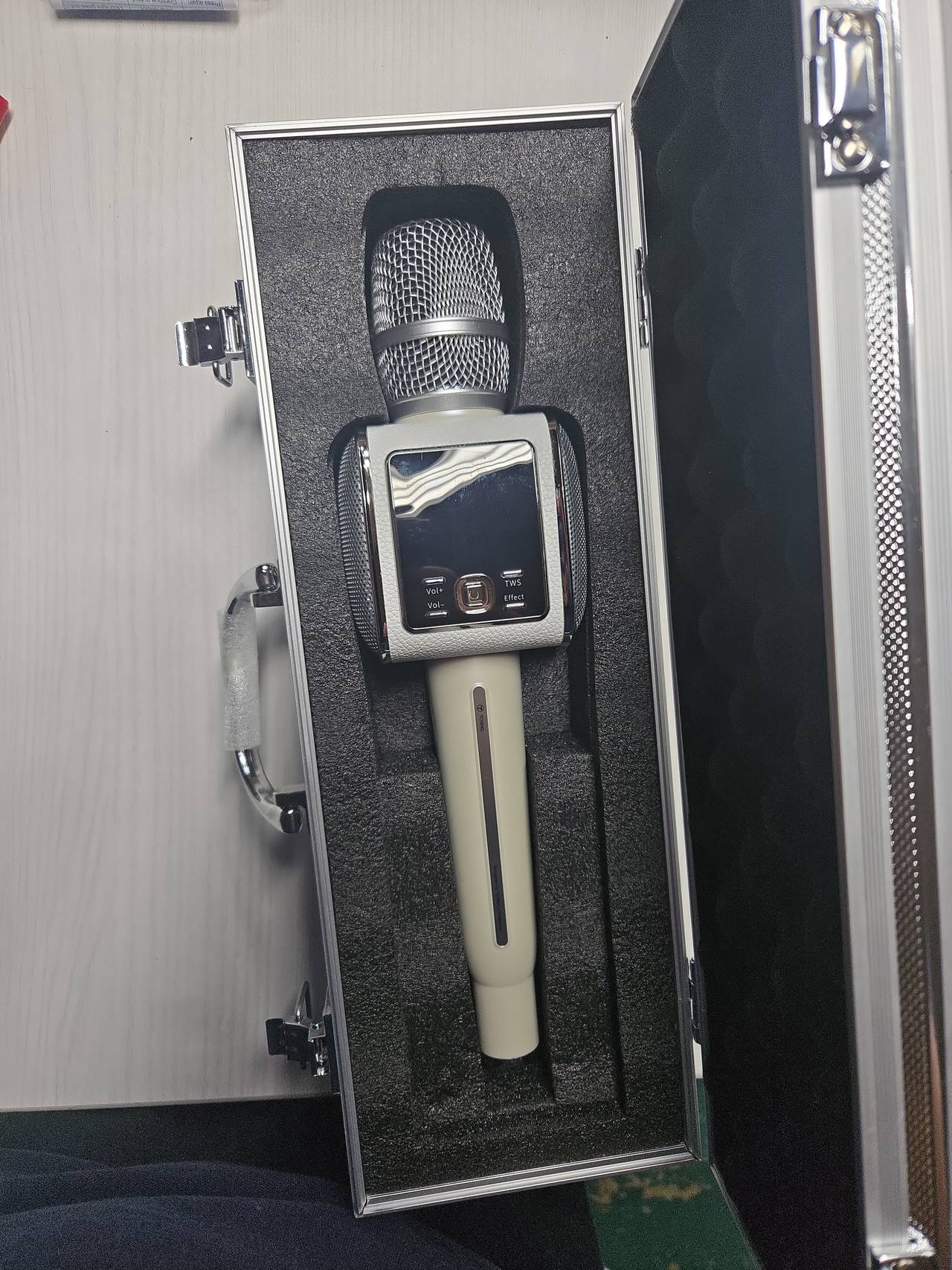 Tosing G7 Pro Karaoke Microphone