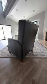 Barcalounger Jacobs Leather Wingback Recliner - Image 5