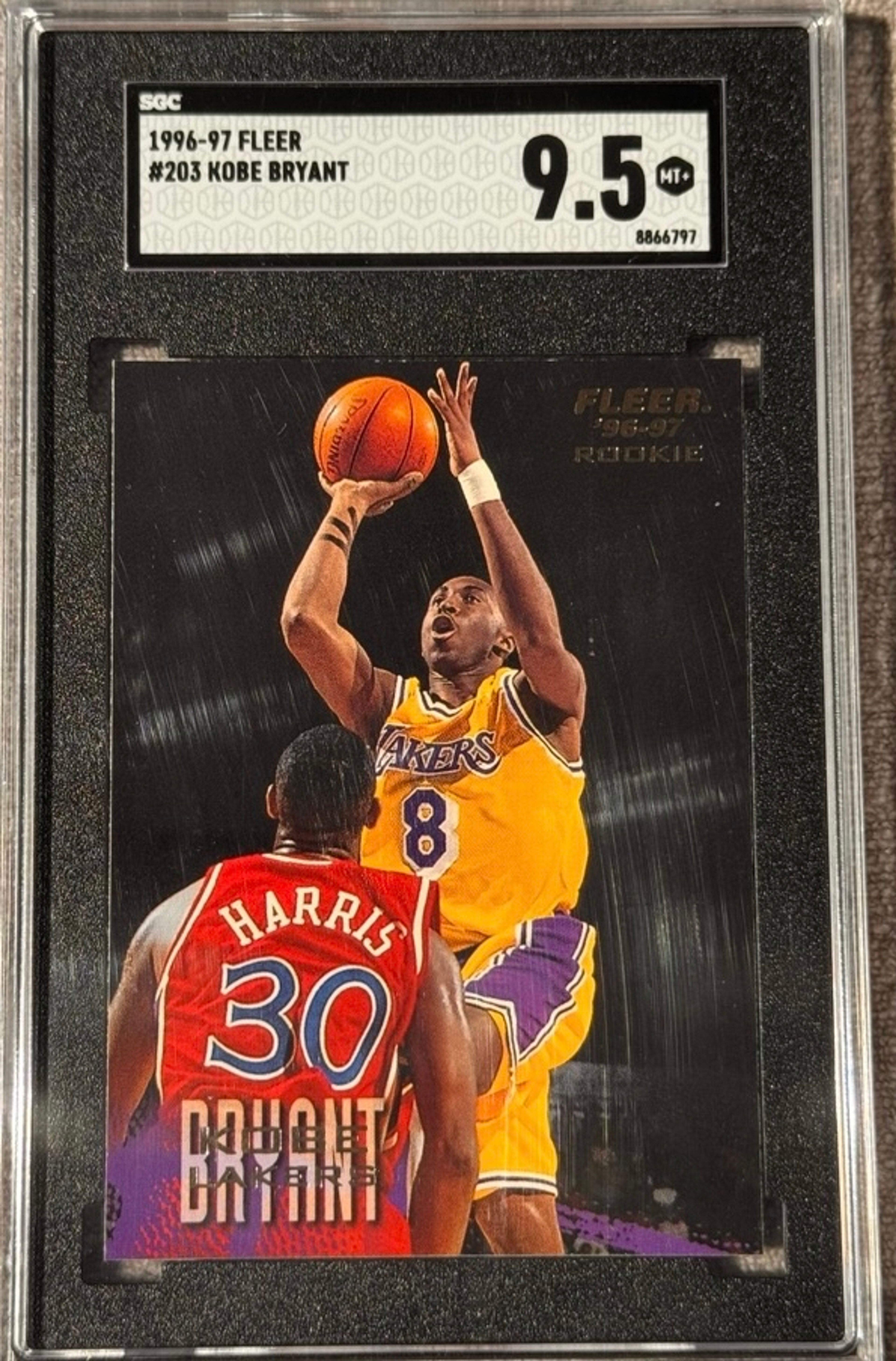 1996-97 Fleer Kobe Bryant #203 Rookie Card SGC 9.5