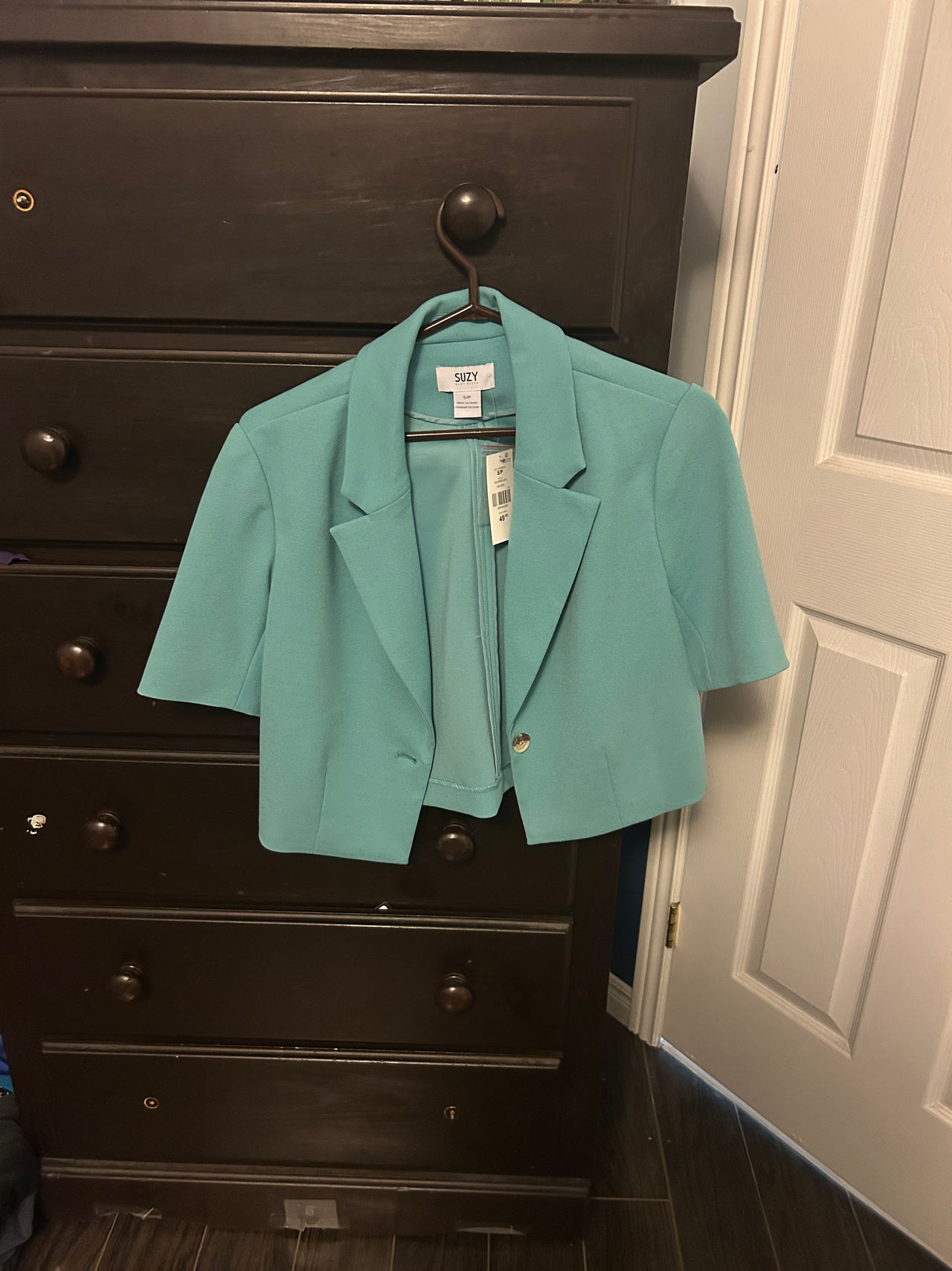 Suzy Shier Women's Short Sleeve Blazer