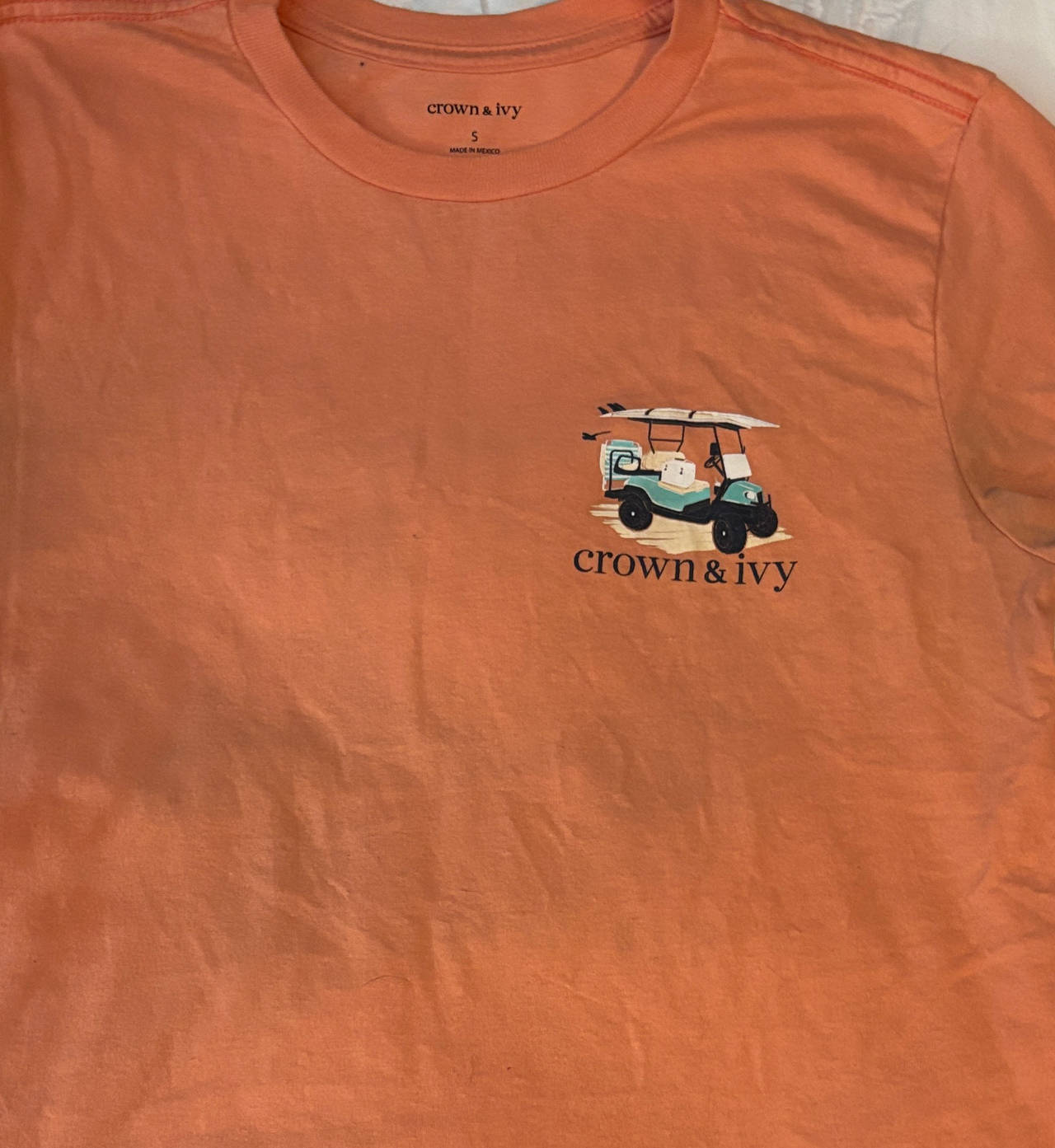 Crown & Ivy Men's Beach Golf Cart Graphic T-Shirt