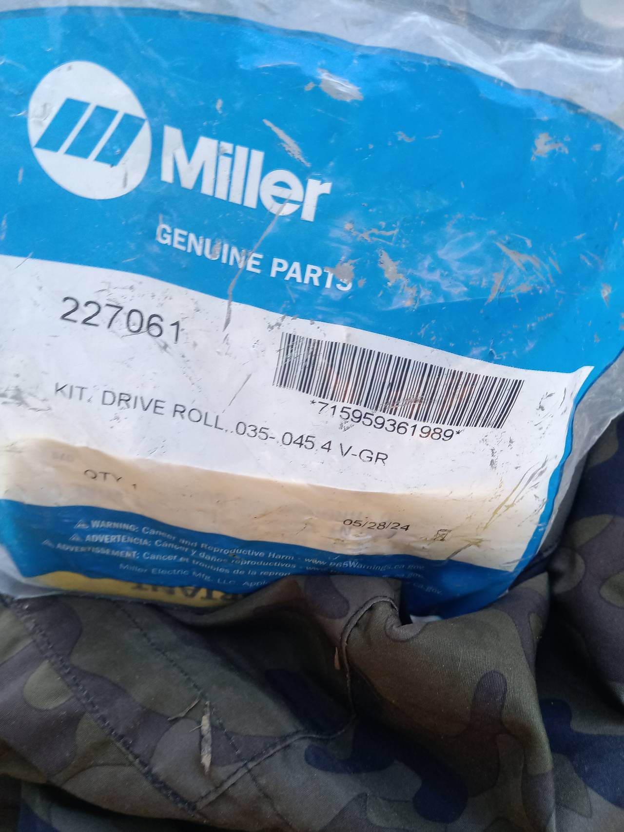 Miller 227061 Drive Roll Kit .035-.045 V-Groove