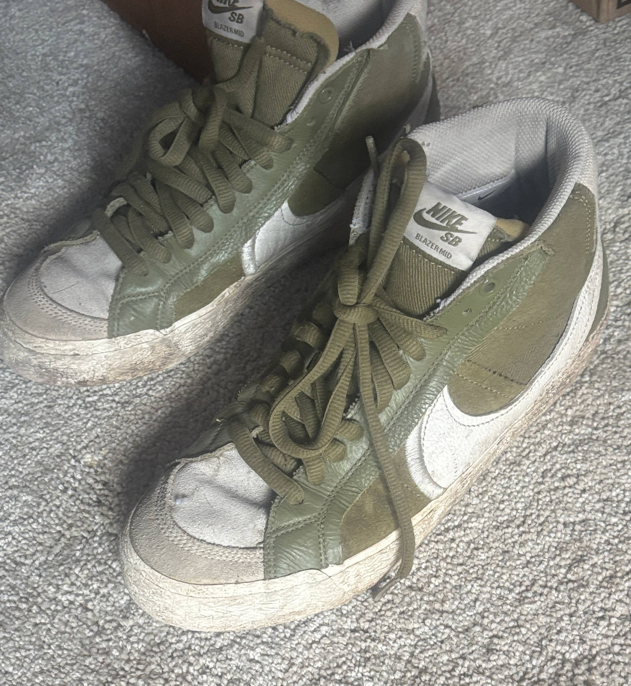Nike SB Blazer Mid Olive White