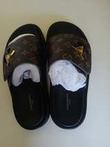 Louis Vuitton Paseo Flat Comfort Sandals - Image 2