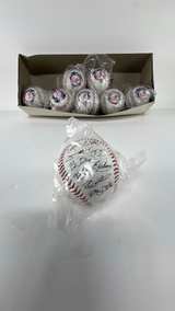 2001 New York Yankees Souvenir Baseballs with Signatures (Set of 8) - Image 4