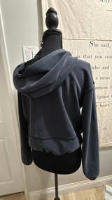 Lululemon Softstreme Pocketed Hoodie Full Zip - Image 3