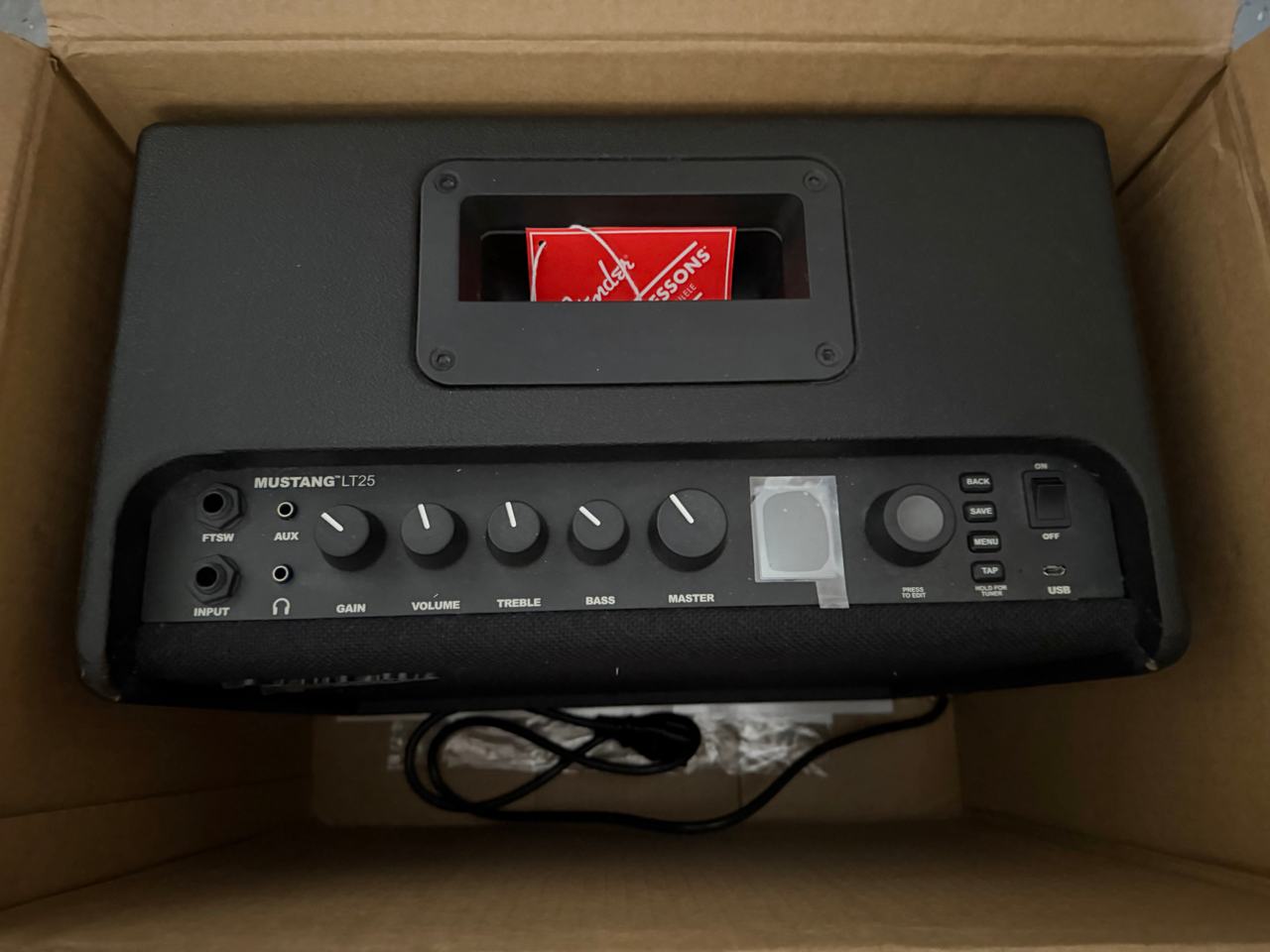 Fender Mustang LT25 Digital Guitar Amplifier