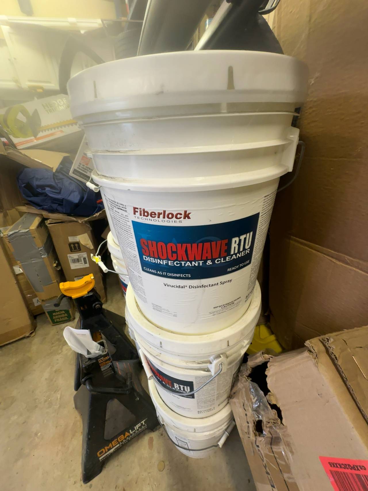 Fiberlock Shockwave RTU Disinfectant Cleaner 1 Gallon