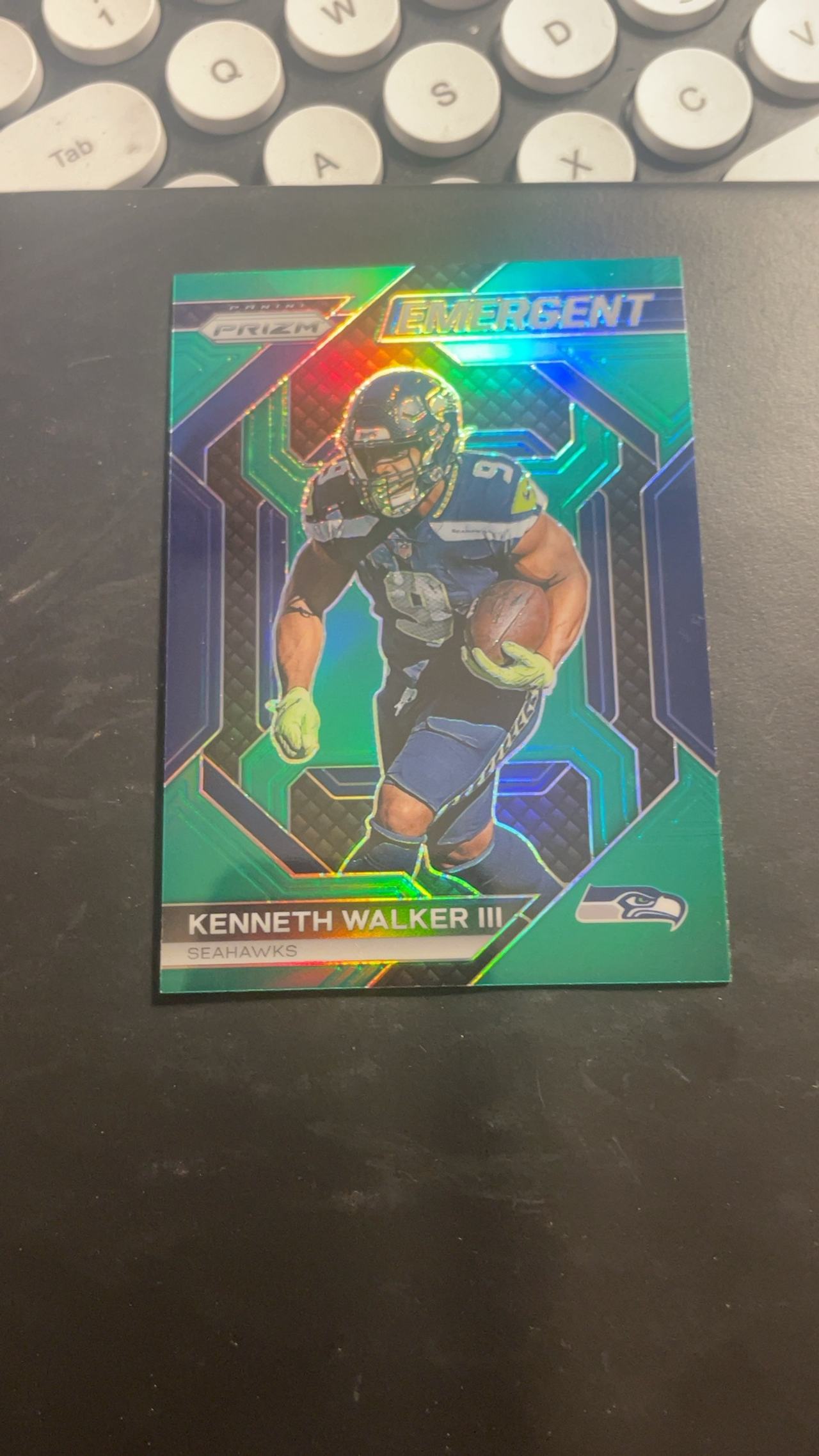 Panini Prizm 2023 Kenneth Walker III Emergent Green Football Card