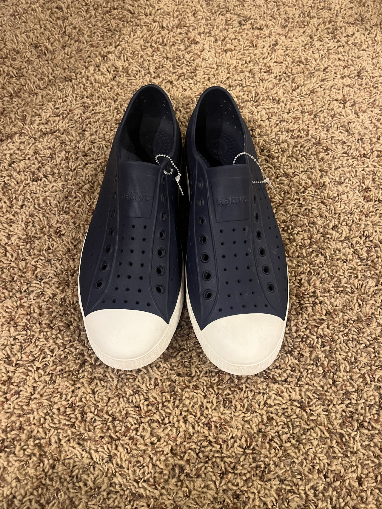 Native Jefferson Kids Shoes men’s 12 Great Condition!