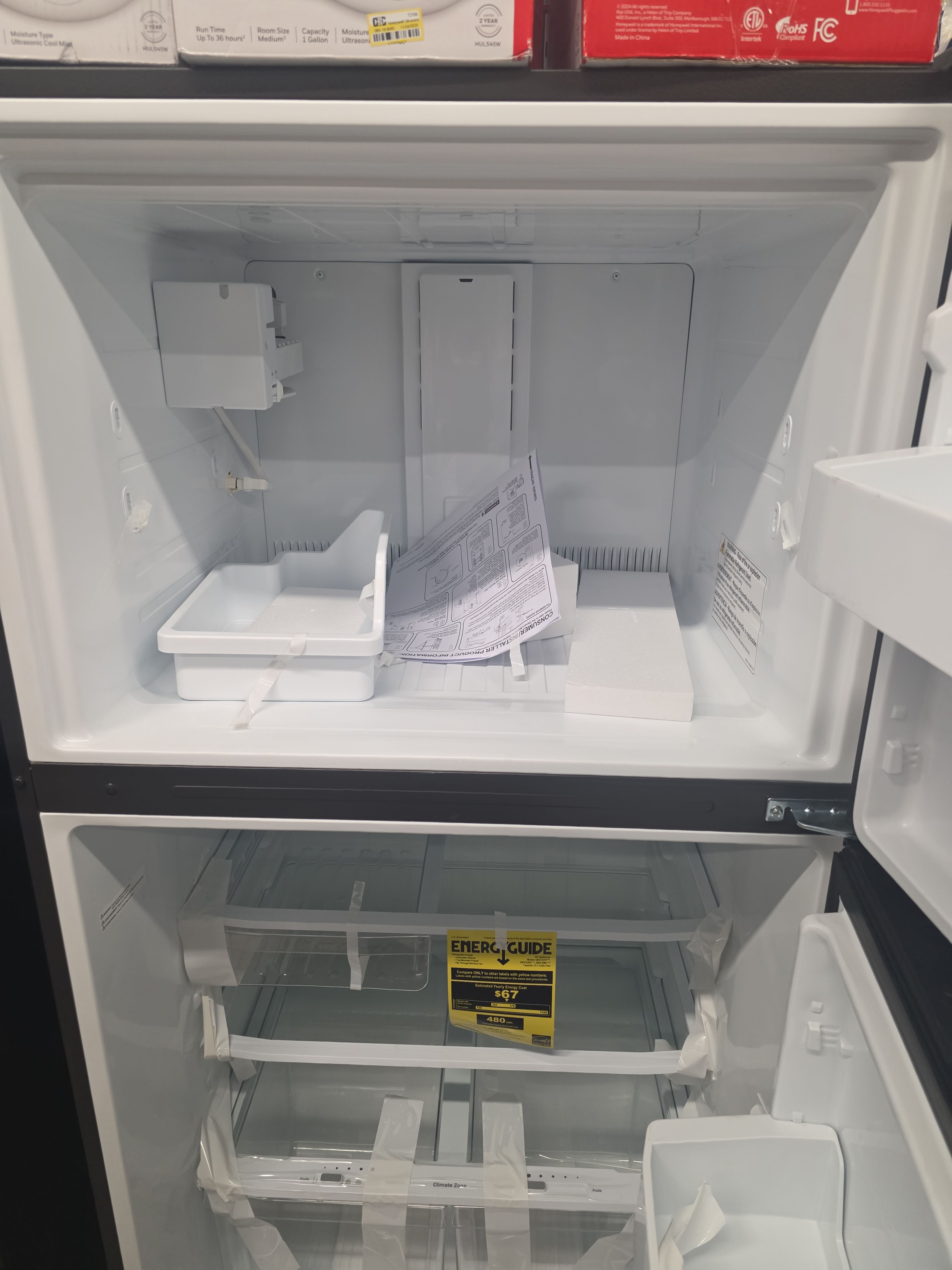 Whirlpool Top-Freezer Refrigerator - Image 5