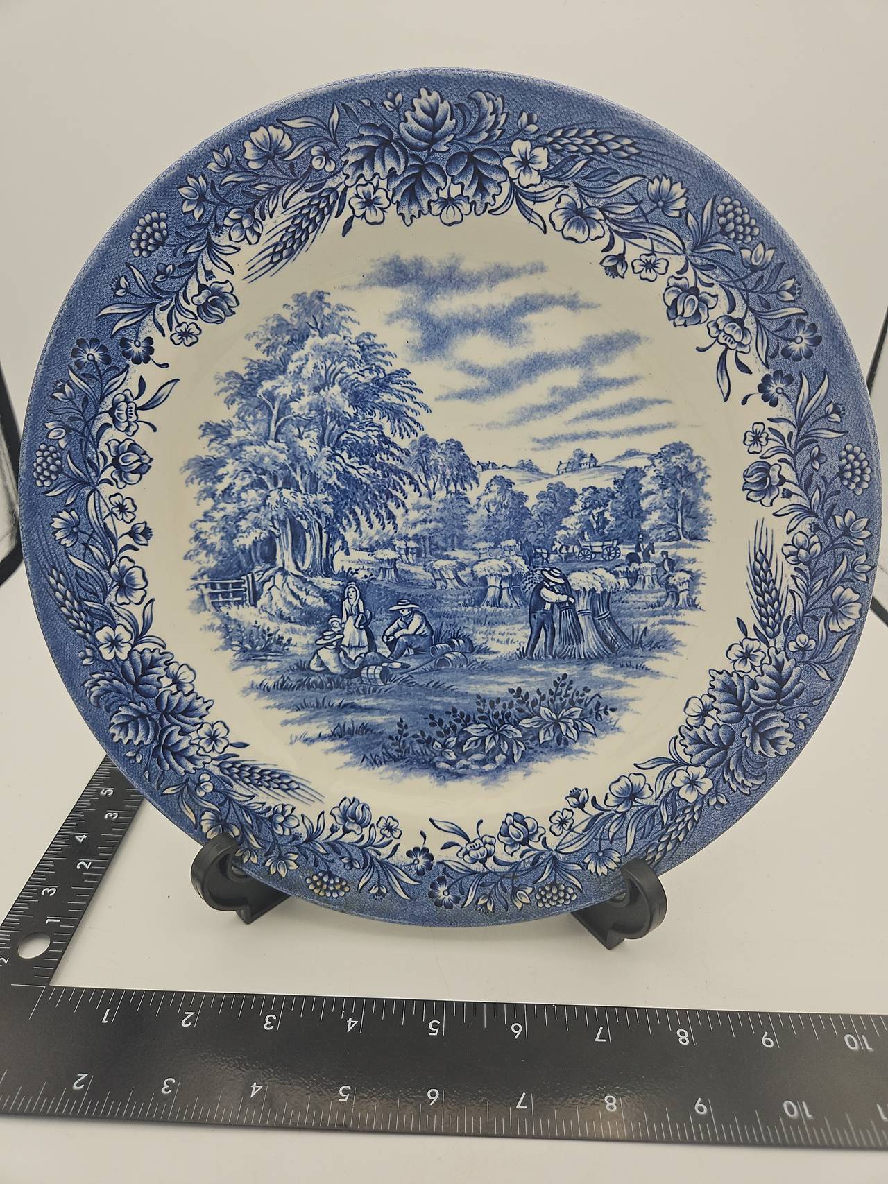 Broadhurst The Harvest Blue Dinner Plate