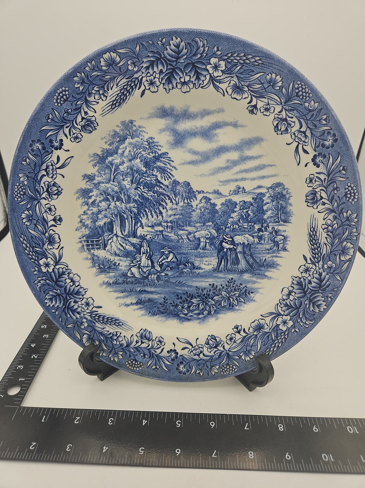 Broadhurst The Harvest Blue Dinner Plate