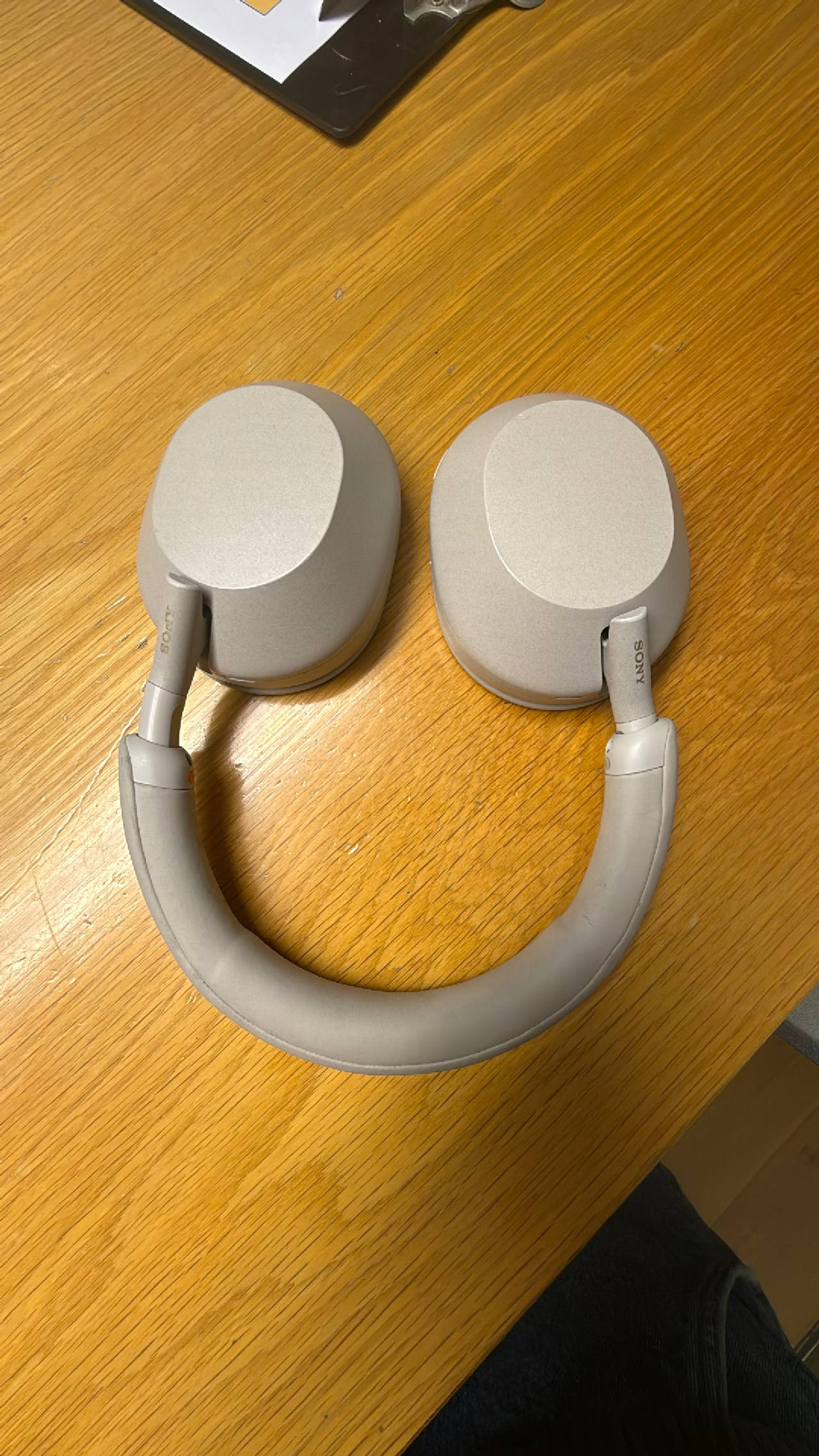 Sony WH-1000XM5