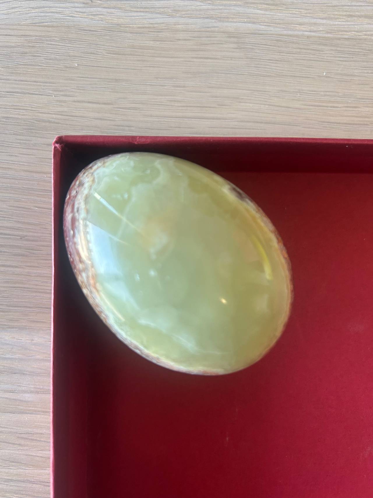 Polished green onyx stone egg – decorative
