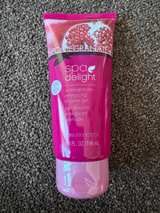 Beauticontrol lot Midnight Pomegranate Shower Gel, soap, and eye mask. - Image 4