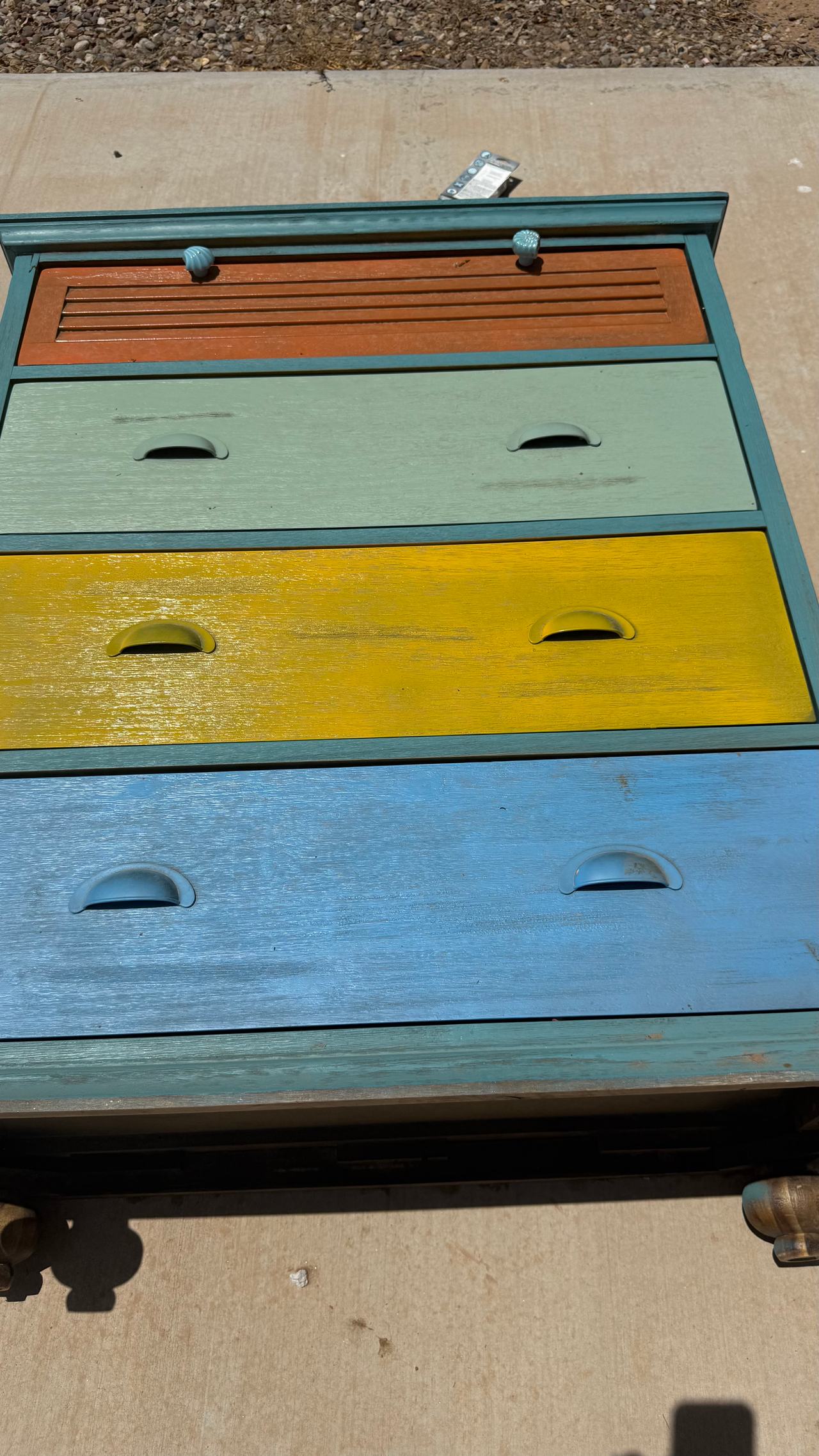 Multicolor 4-Drawer Painted Wood Dresser