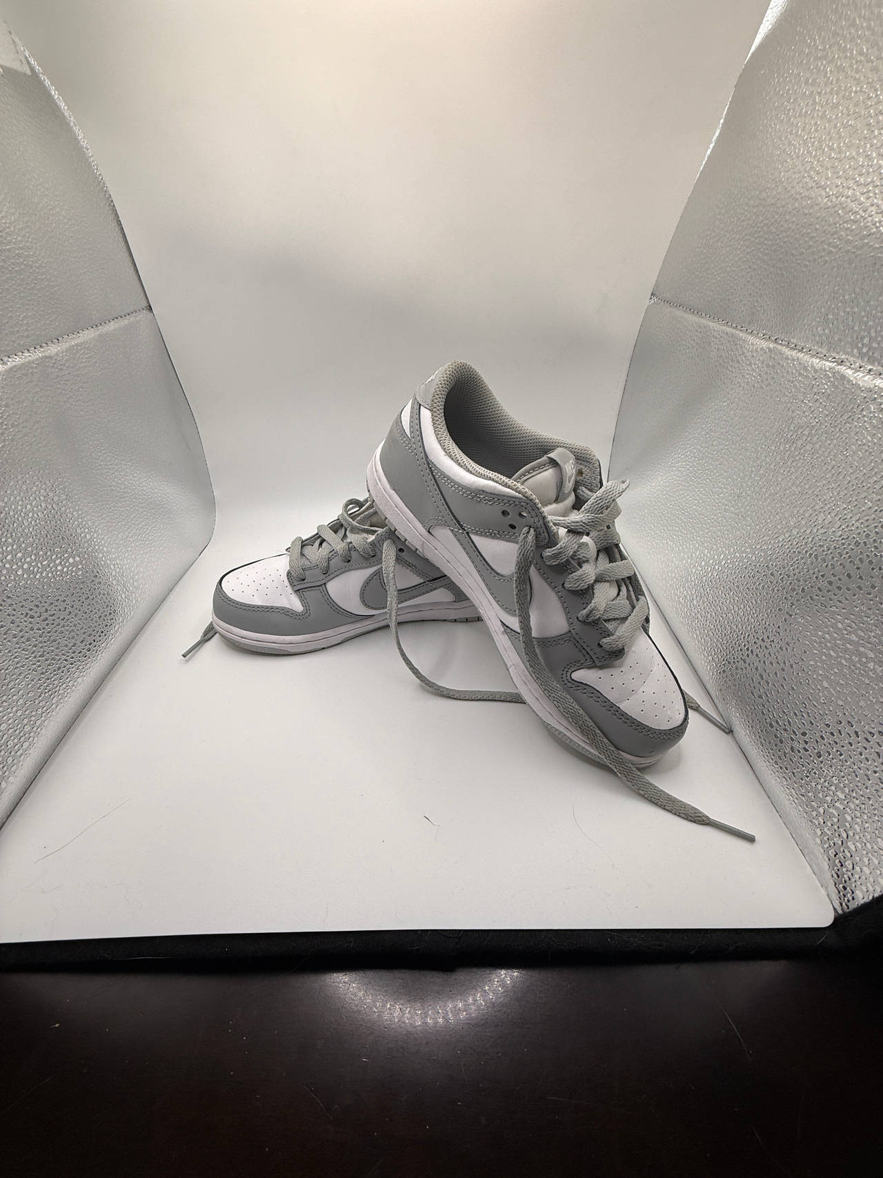Nike Dunk Low Grey Fog
Size US 3Y