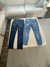 American Eagle Blue Denim Jeans
Super stretch both Size 10 - Image 1