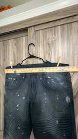 True Religion Rocco Moto Paint Splatter Jeans size 38 Like NEW - Image 4