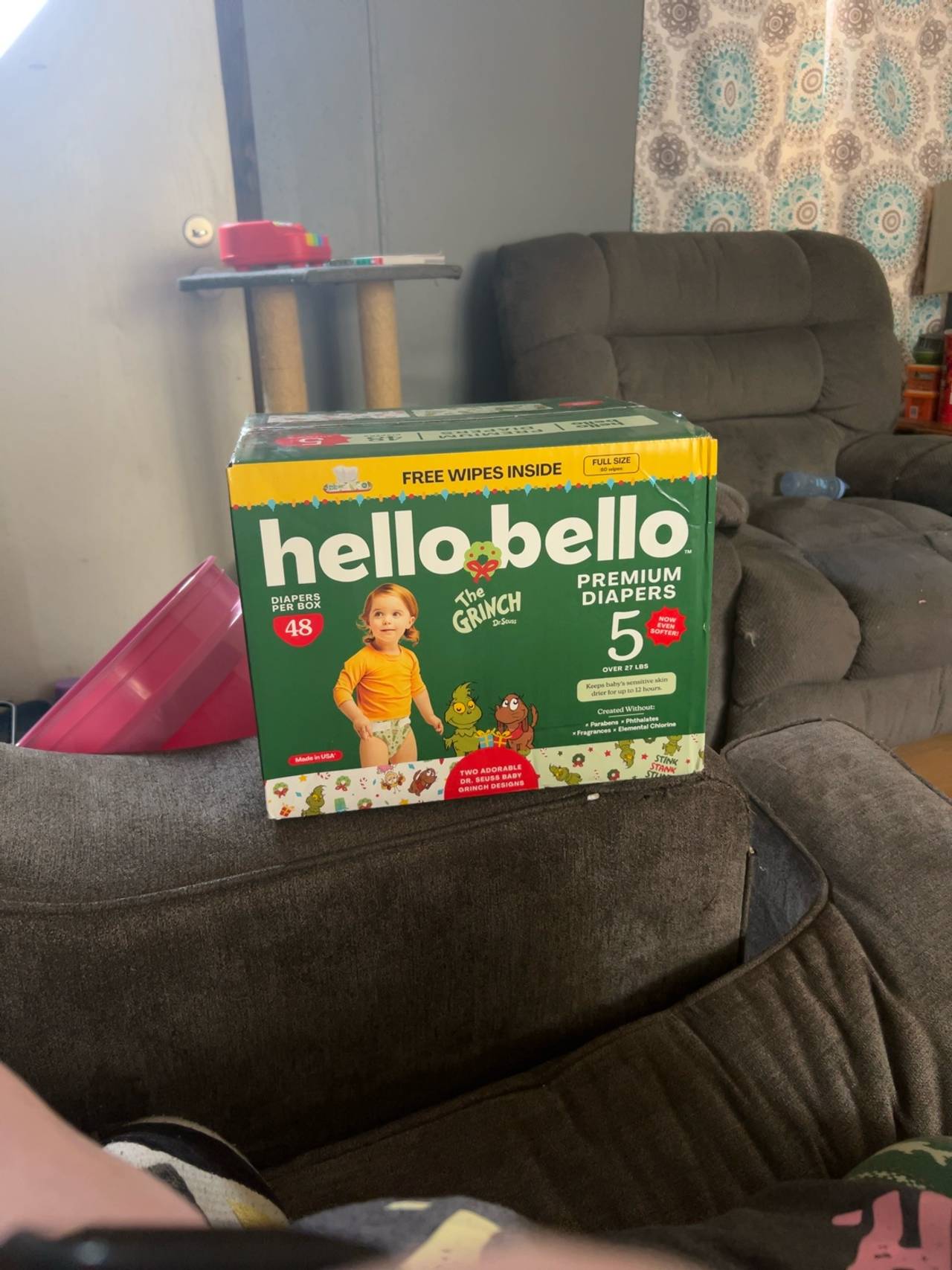 Hello Bello Grinch Diapers Infant Size 1 (8-12 lbs)