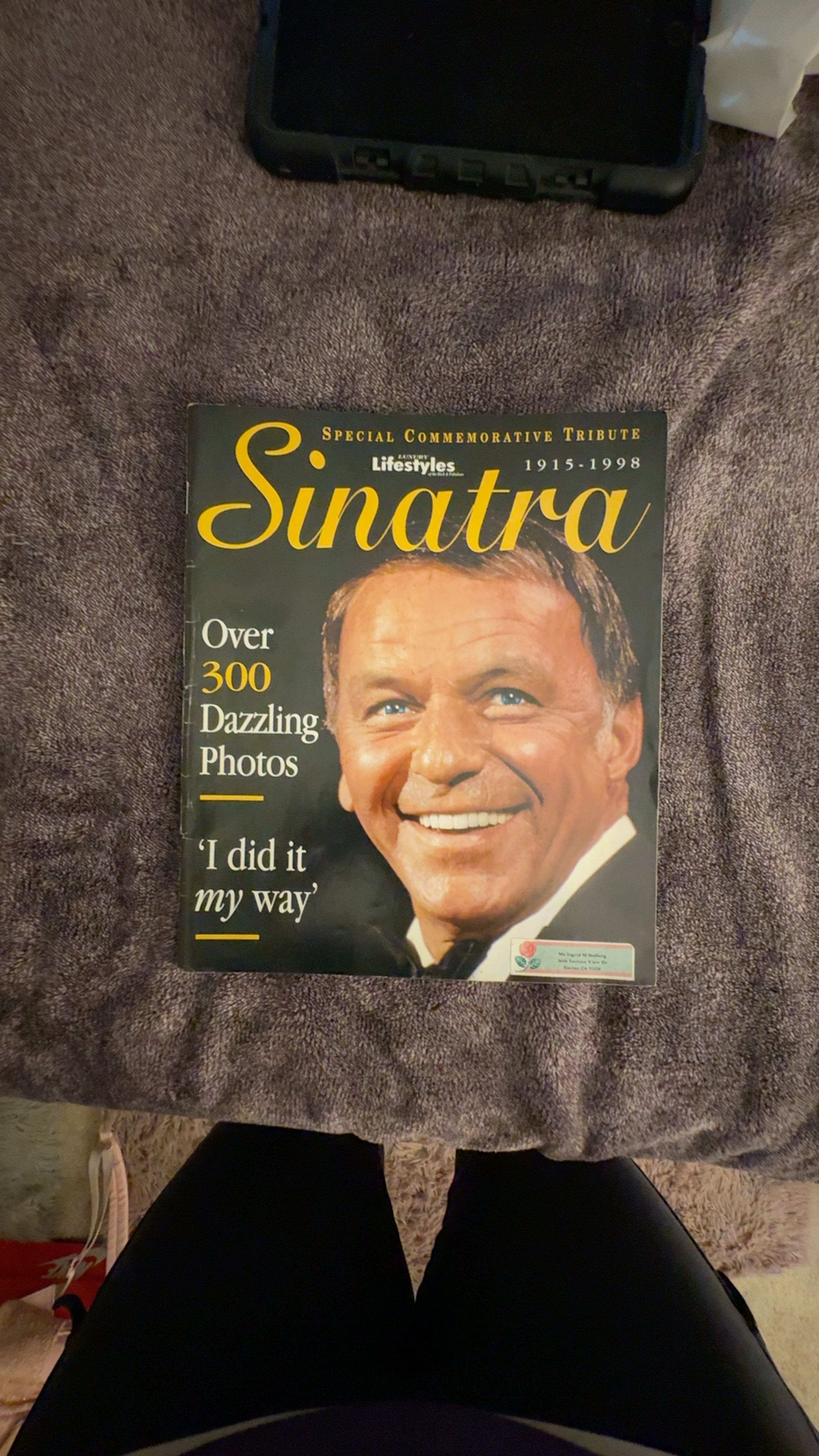 Luxury Lifestyles Frank Sinatra Commemorative Magazine 1998