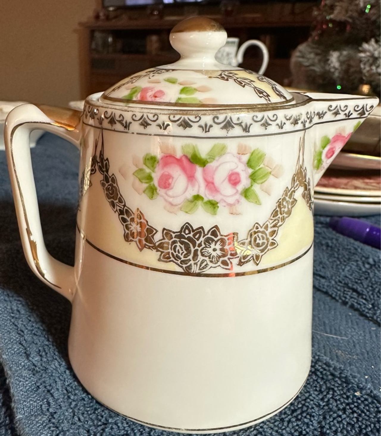 Noritake Creamer with Pink Roses and Gold Trim