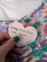 Vintage Floral Puff Sleeve Scoop Neck Top - Image 1