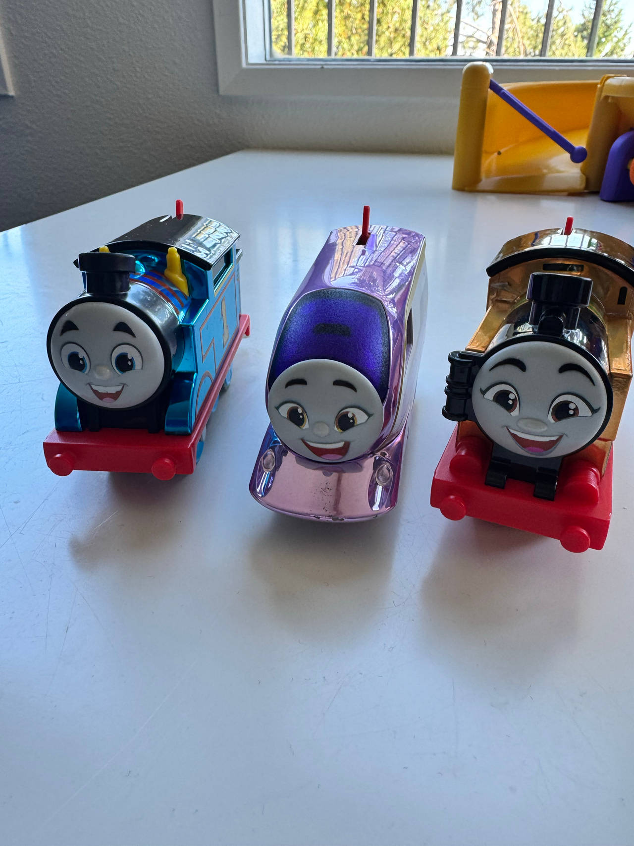 Thomas & Friends TrackMaster Metallic Motorized Trains 