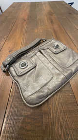Marc Jacobs Turnlock Wallet Metallic Silver - Image 2