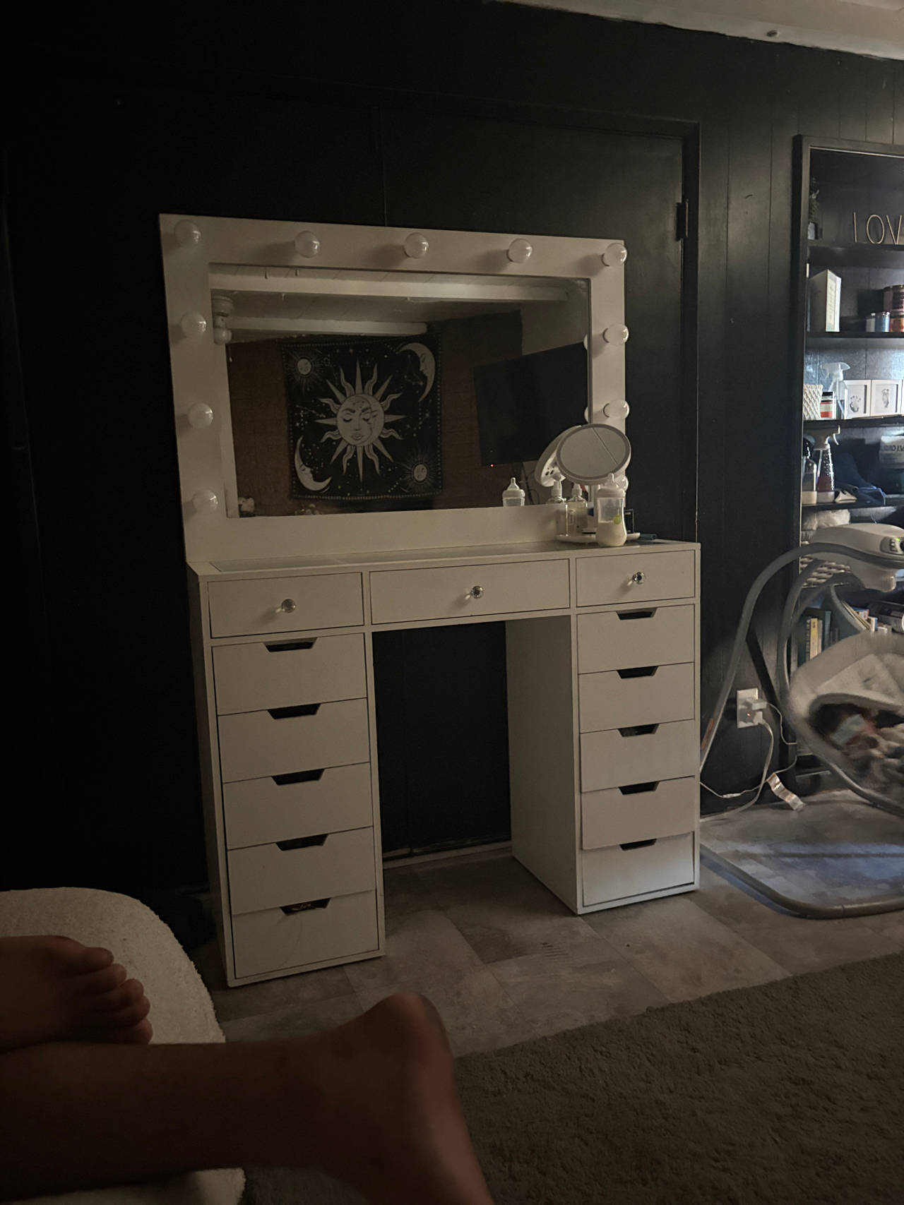 Vanity Table with Lighted Mirror
