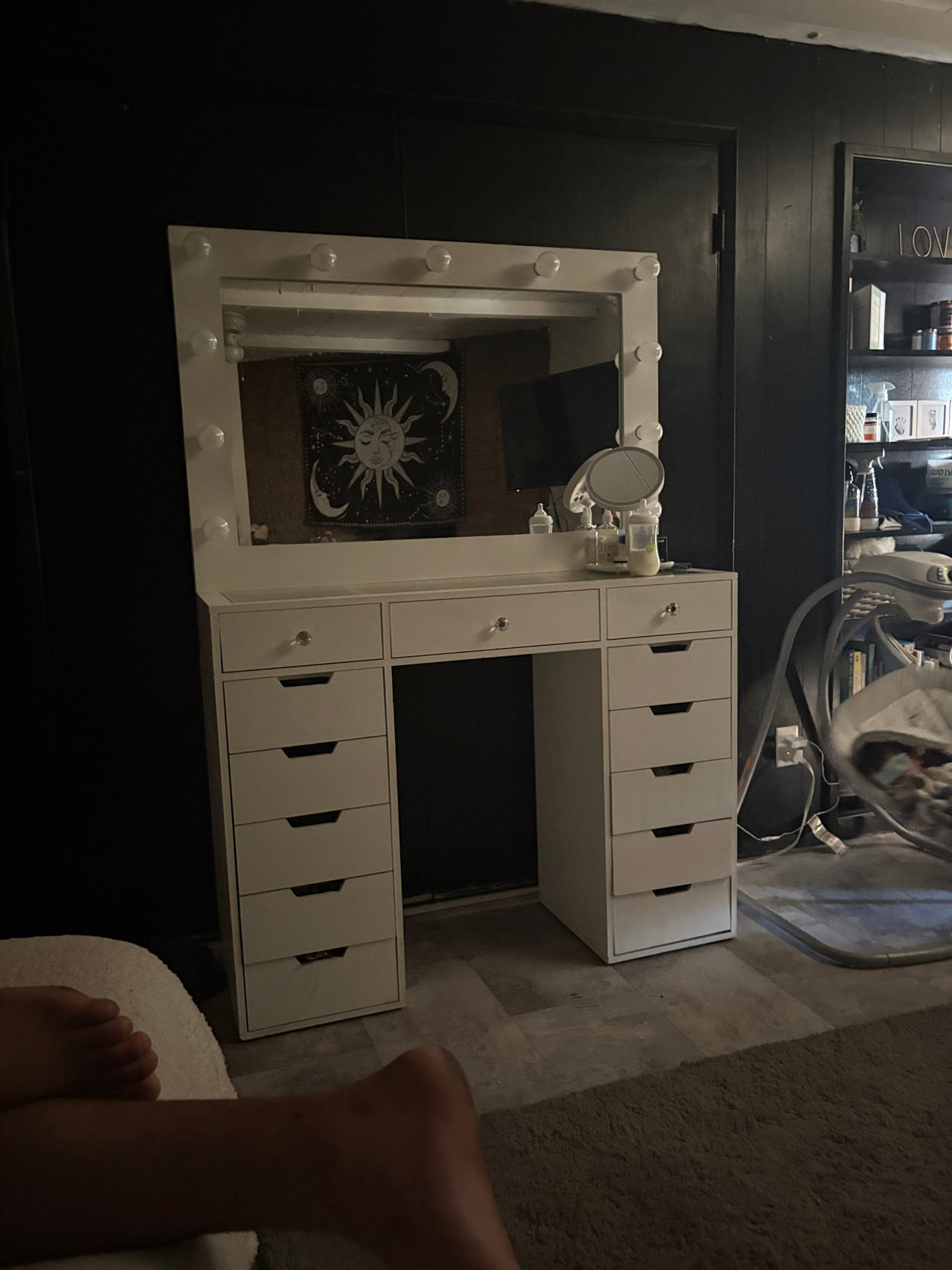 Vanity Table with Lighted Mirror