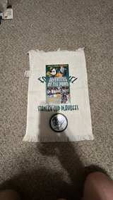 Defenders of the Pond: The Story of the Mighty Ducks' Inaugural Season VHS - Image 3