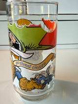 1981 McDonald's The Great Muppet Caper Kermit & Fozzie Glass - Image 6