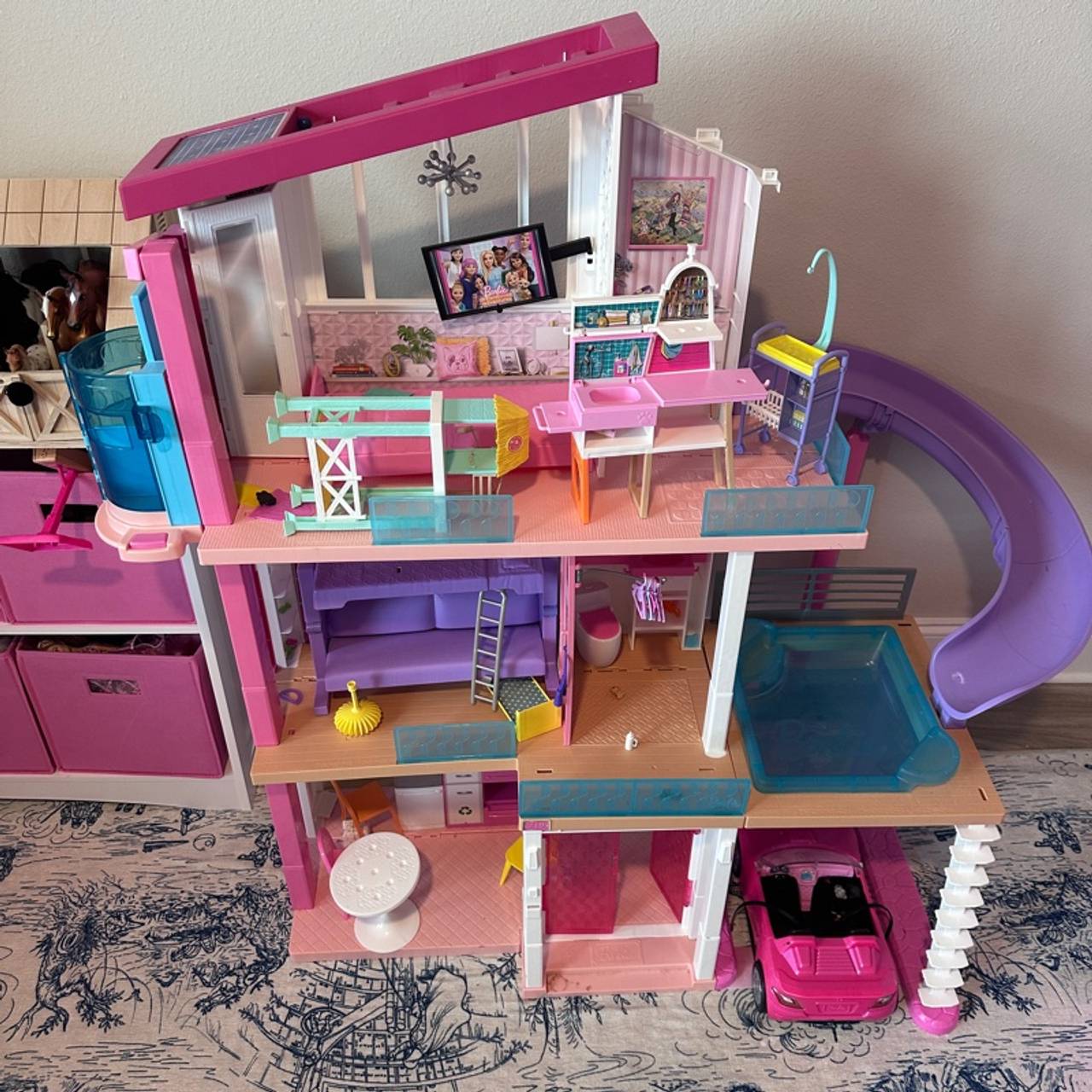 Mattel Barbie Dreamhouse Dollhouse