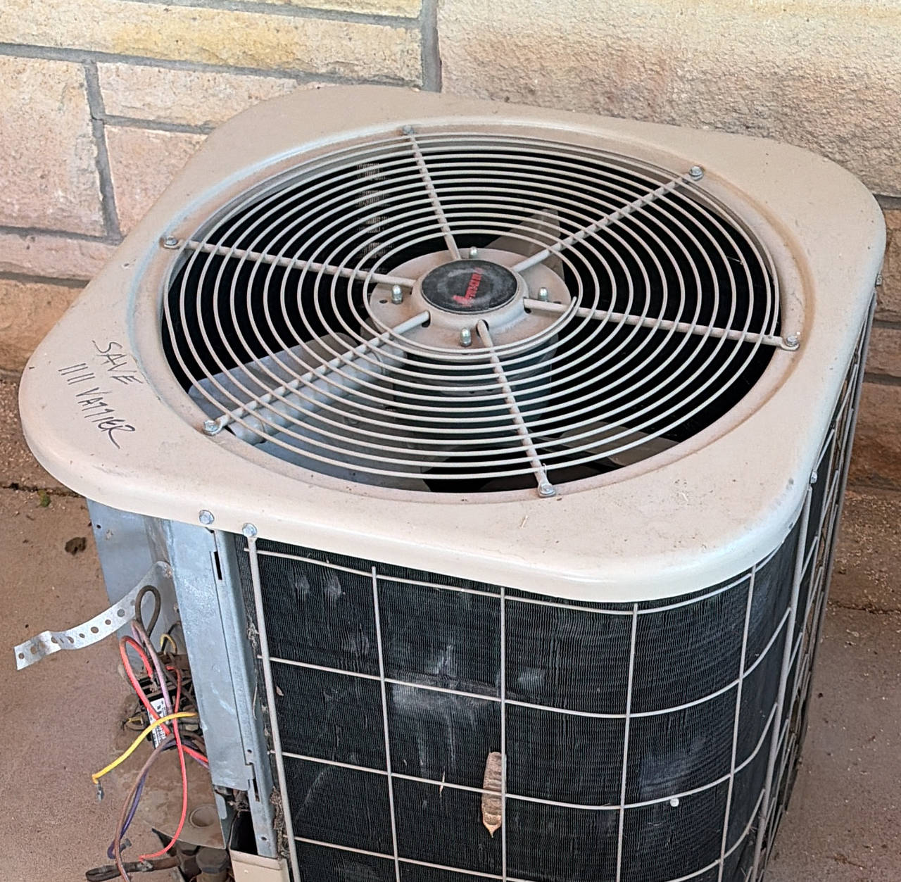 Amana Distinction Air Conditioner Condenser
