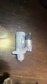 BMW Engine Starter Motor OEM 7631558 - Image 1