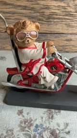 Hamilton Collection Elvis Teddy Bear on Motorcycle Karate Chop-per - Image 7