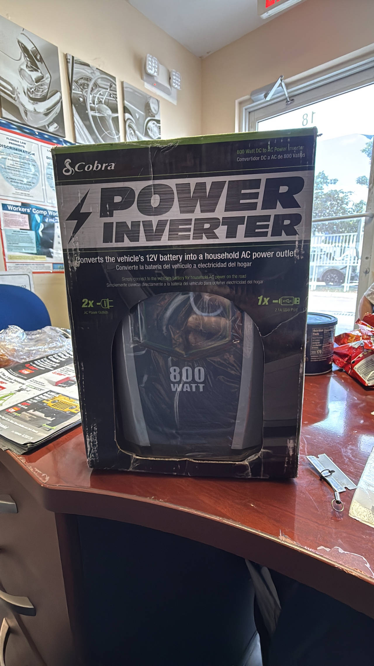 Cobra 800 Watt Power Inverter