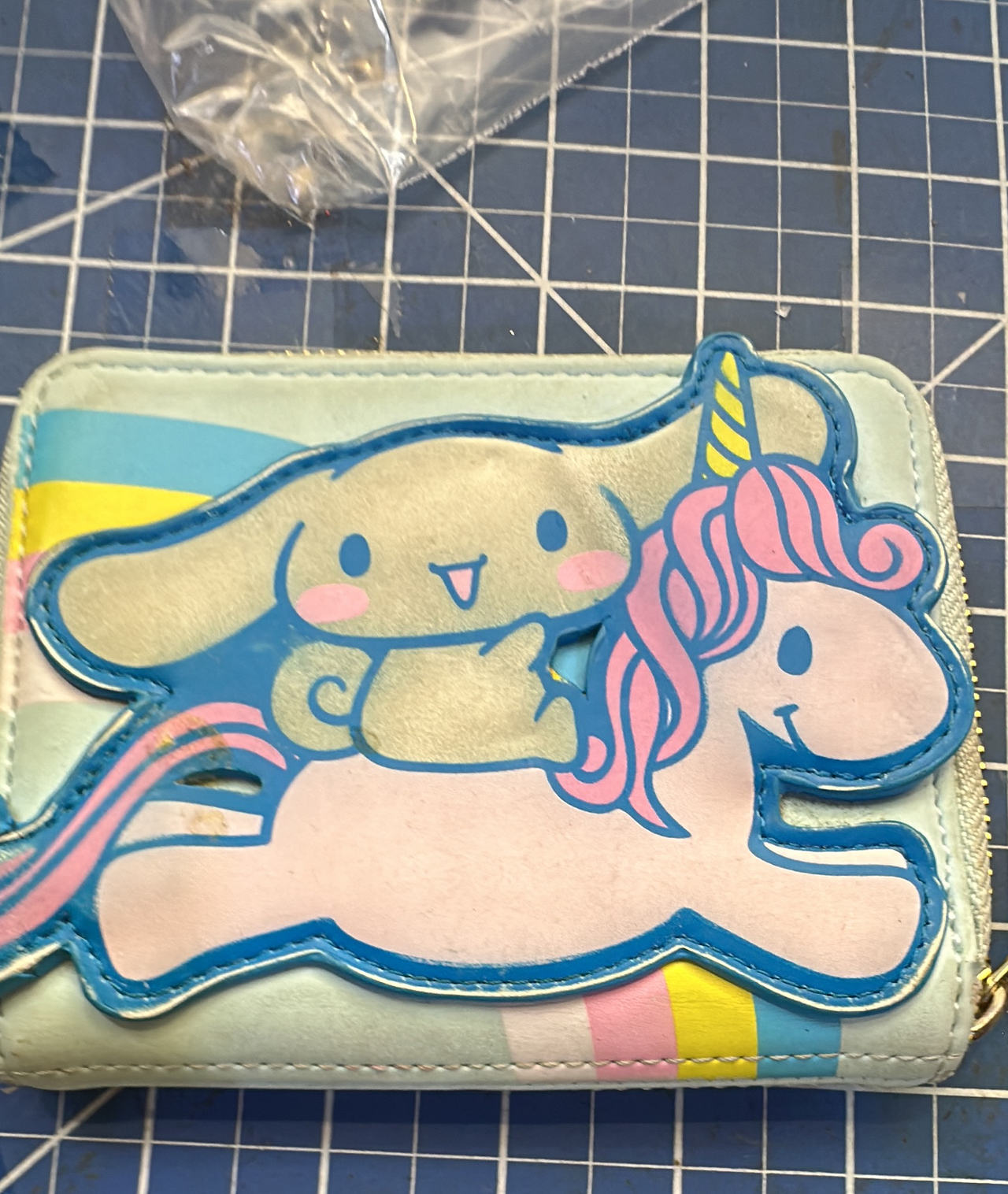 Loungefly Sanrio Cinnamoroll Unicorn Rainbow Zip Wallet. 161