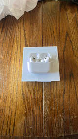 Apple AirPods Pro White - Image 2