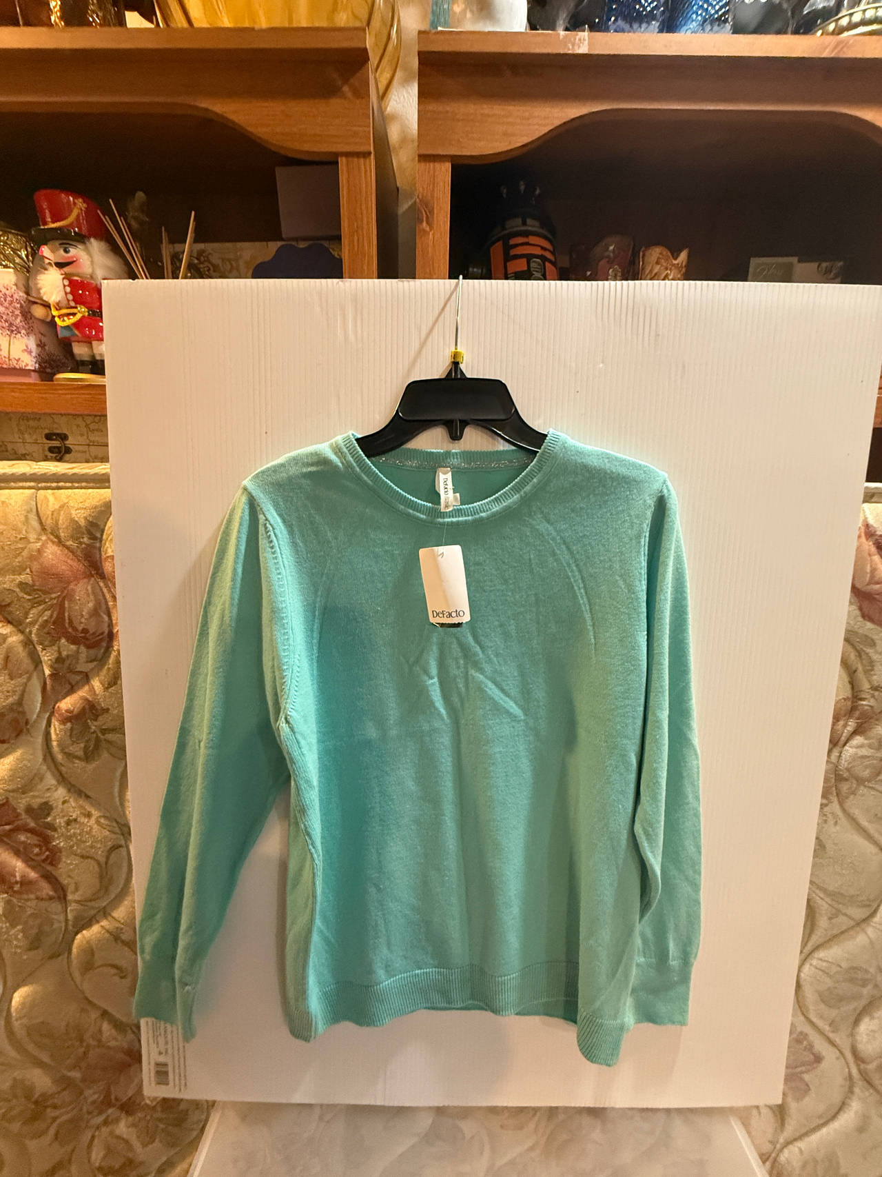 Berkley & Jensen Women's Crew Neck Sweater