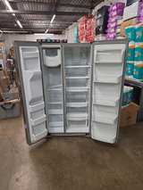 GE 25.3 Cu. Ft. Side-By-Side Refrigerator - Image 3