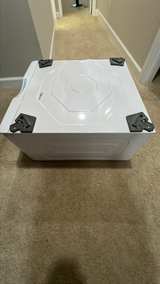 Samsung 27" Laundry Pedestal with Storage Drawer - Image 4
