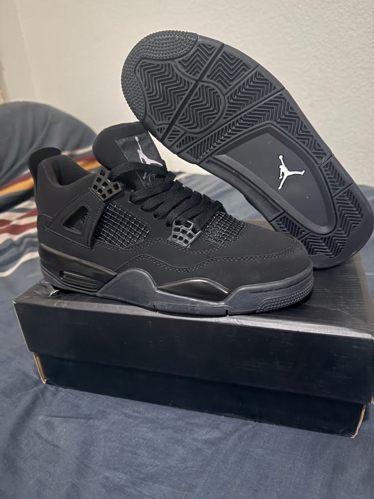 Air Jordan 4 Retro Black Cat